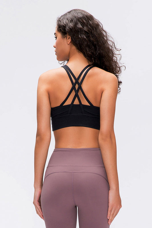 How to Choose the Right Sports Bra for Your Workout Routine: A Guide from Holistic Hustle Collective